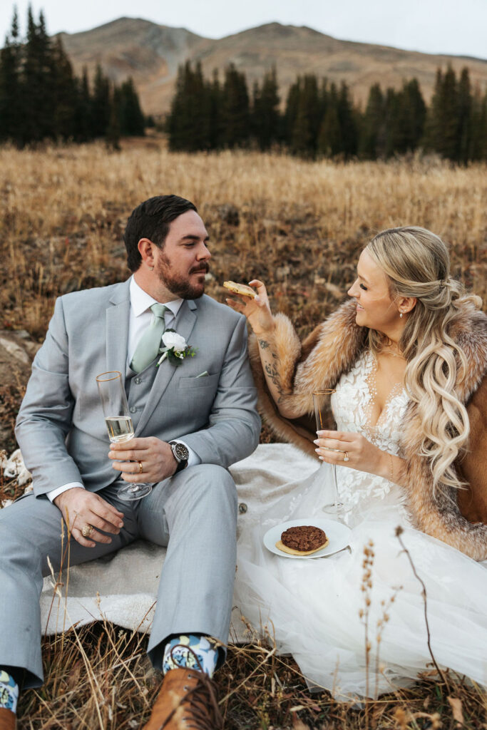 Couples elopes in Rocky Mountains of Colorado with their dog 